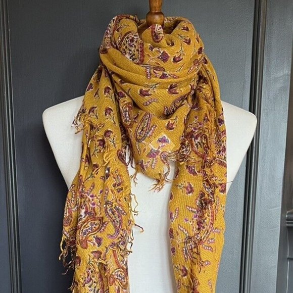 New Authentic Chan Luu Paisley Cashmere Silk ScarfColor: Chai Tea